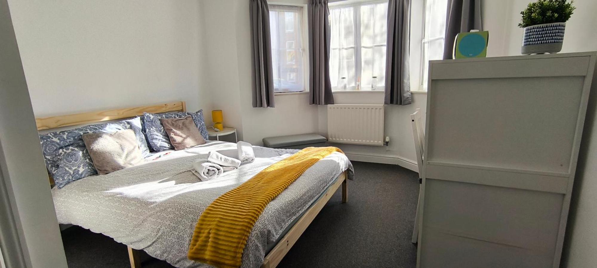 Bright, Chilled Ensuite Db Room In A Shared Flat! Лондон Екстериор снимка